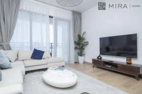 Mira Holiday Homes - Luxury 2 bedroom with sea view in La Voile